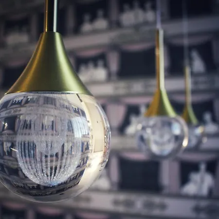 Roby's Boutique - Luxury Bed & Breakfast *