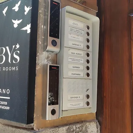 Roby's Boutique - Luxury Bed & Breakfast Katánie