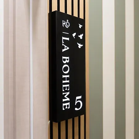 Roby's Boutique - Luxury * Catania