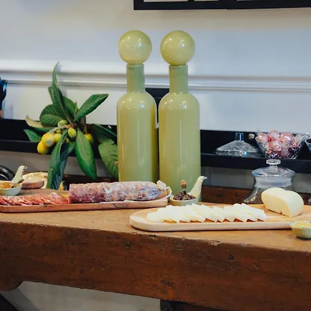 Roby's Boutique - Luxury 4*