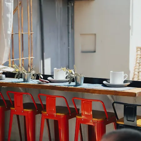 Roby's Boutique - Luxury